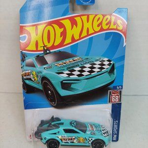 2023 Hot Wheels Rise 'N Climb Treasure Hunt from G Case